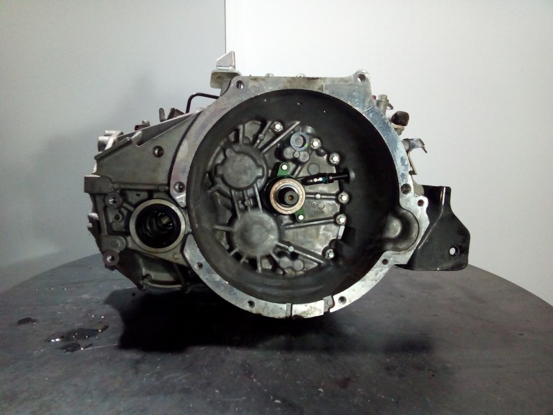 Recambio de caja cambios para mitsubishi lancer sportback (cx) motion referencia OEM IAM A1500074  M1-A3-65