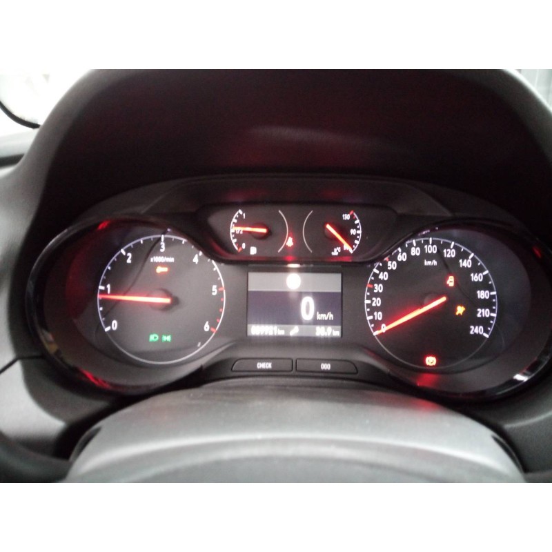 Recambio de cuadro instrumentos para opel grandland x selective referencia OEM IAM 9822638080  E3-A5-17-2
