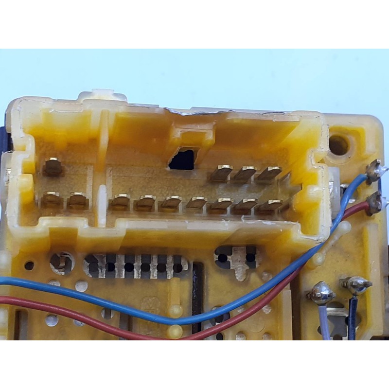 Recambio de mando limpia para renault captur dynamique referencia OEM IAM 255675887R  E2-A1-2-3