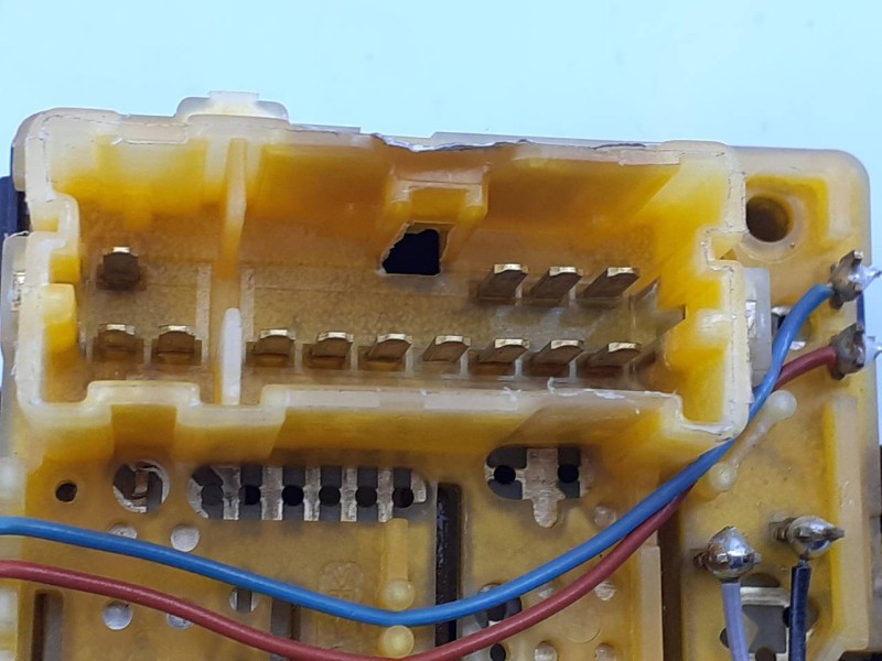 Recambio de mando limpia para renault captur dynamique referencia OEM IAM 255675887R  E2-A1-2-3