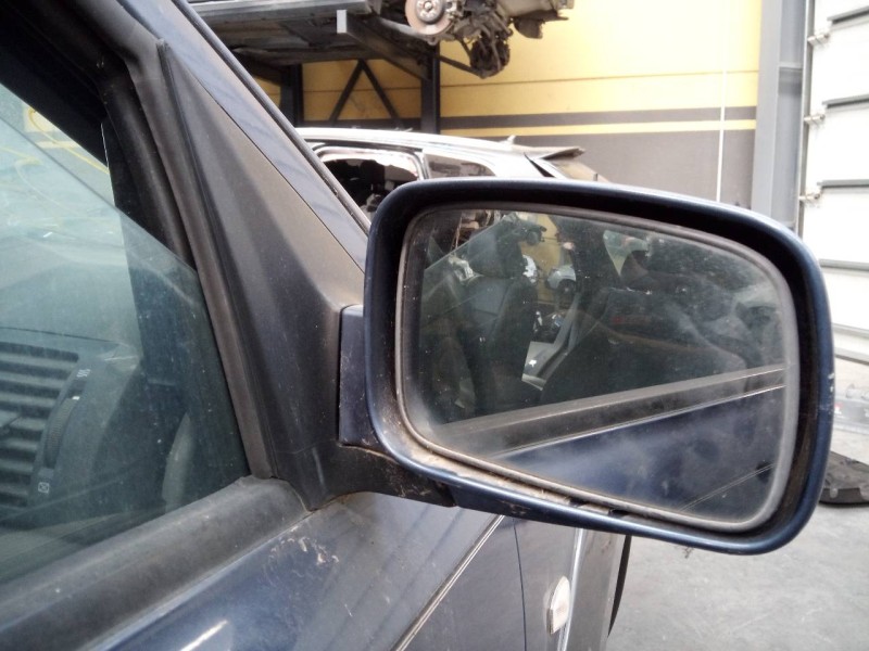 Recambio de retrovisor derecho electrico para kia sorento 2.5 crdi ex referencia OEM IAM   