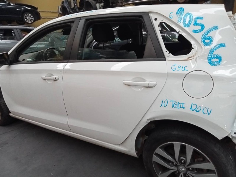 Recambio de puerta trasera izquierda para hyundai i30 (pd) essence referencia OEM IAM   