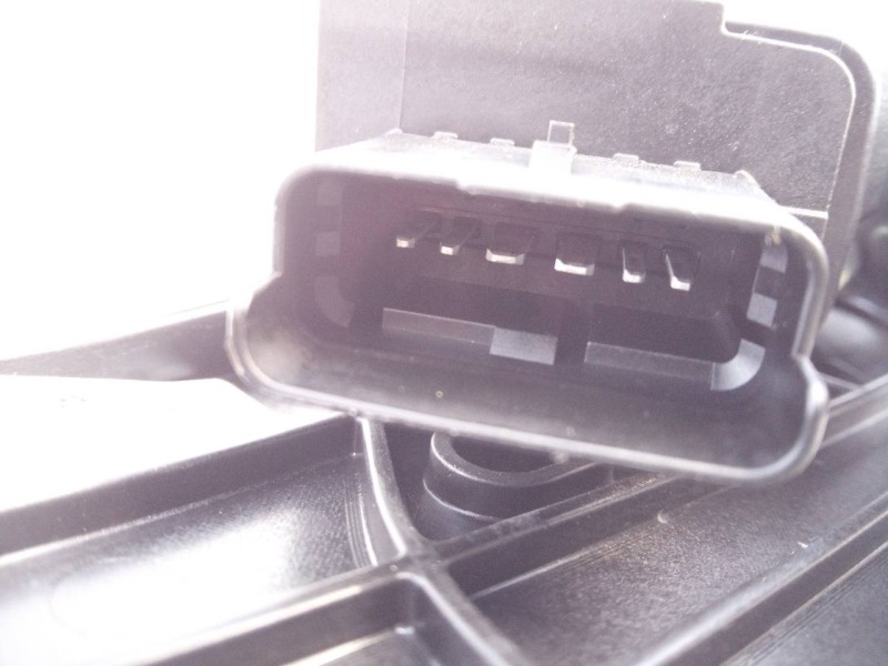 Recambio de elevalunas trasero derecho para opel grandland x selective referencia OEM IAM 9815642380 201804032 E2-B6-55-2