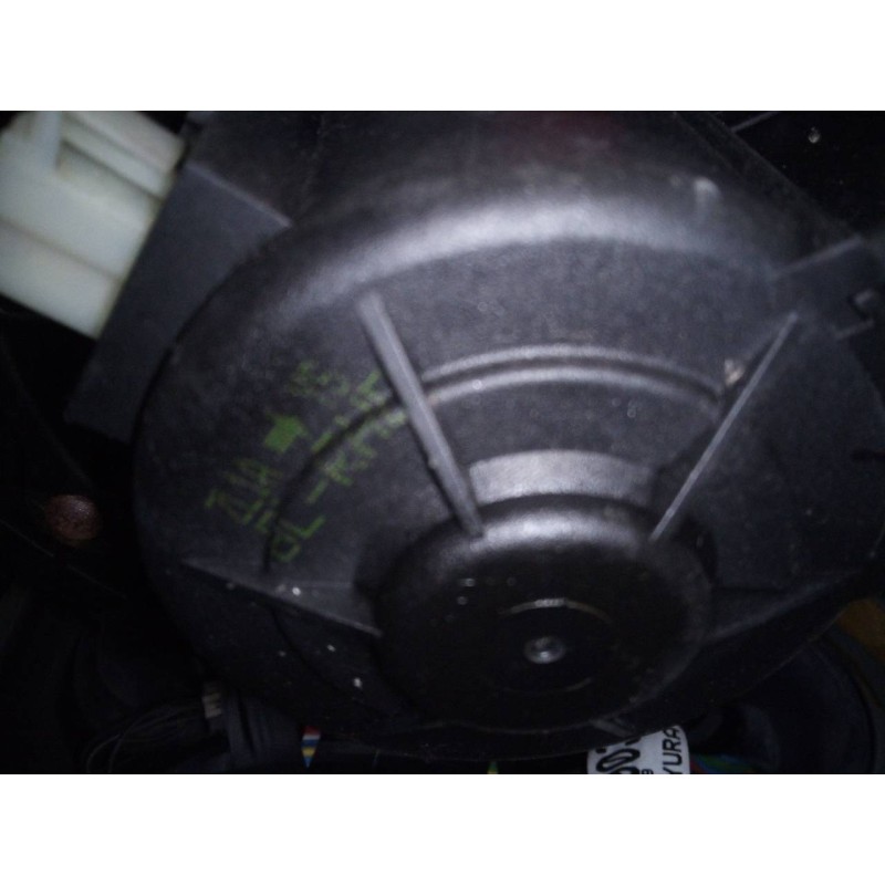 Recambio de ventilador calefaccion para kia sorento 2.5 crdi ex referencia OEM IAM F00S330025  
