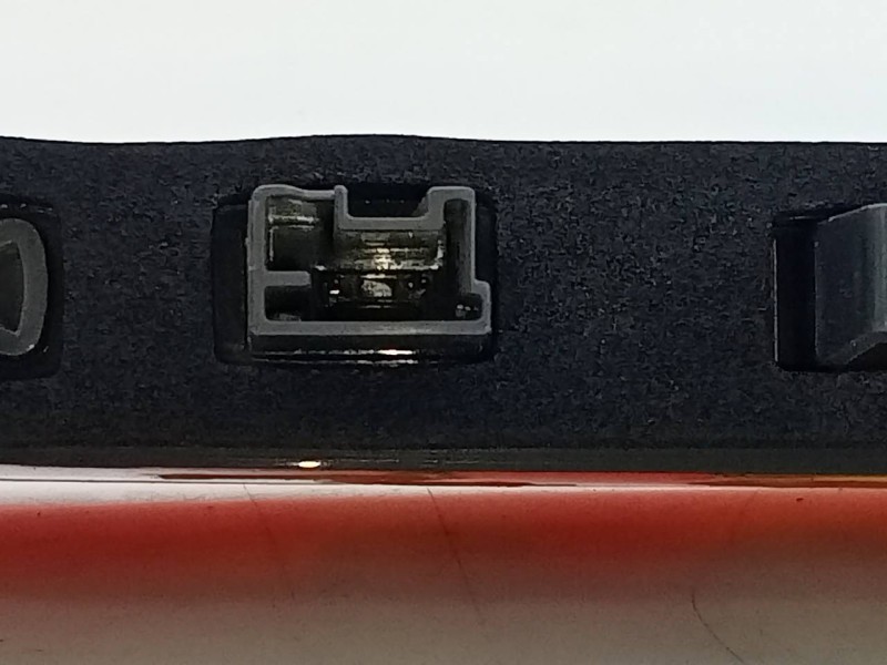 Recambio de luz central de freno para opel grandland x selective referencia OEM IAM   E2-B6-64-1