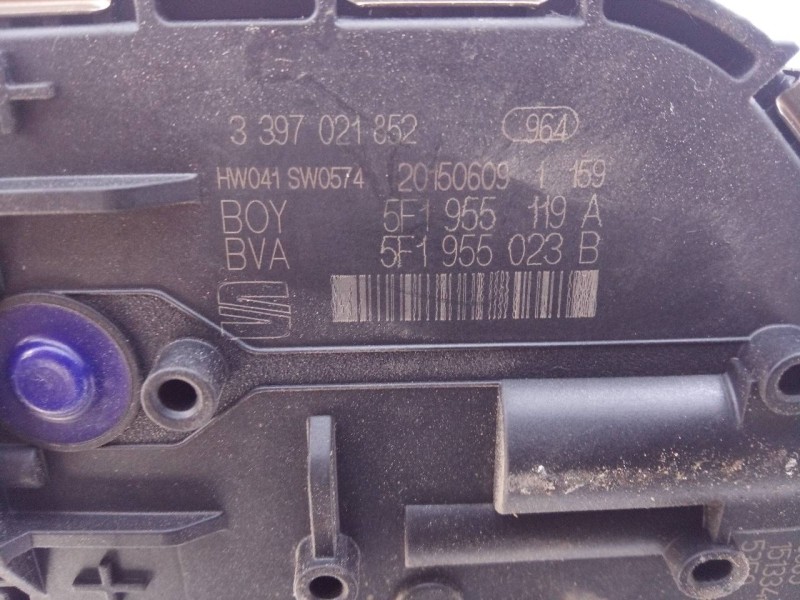 Recambio de motor limpia delantero para seat leon (5f1) reference connect referencia OEM IAM 5F1955119A  E1-B6-3-4