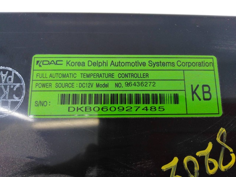 Recambio de mando climatizador para chevrolet captiva 2.0 vcdi lt referencia OEM IAM DKB060927485 96436292 E3-A5-13-2