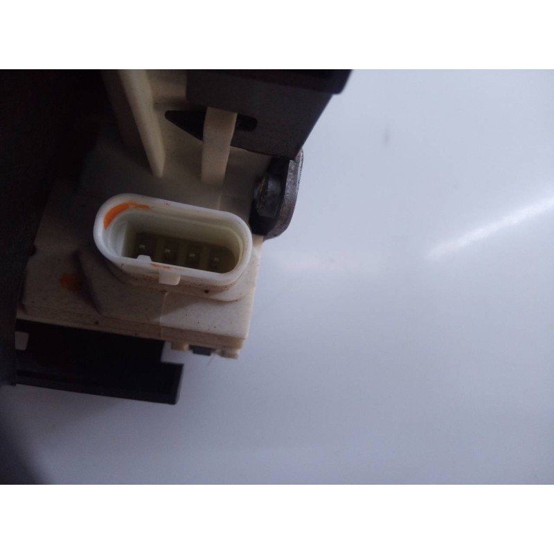 Recambio de cerradura puerta trasera izquierda para mercedes-benz clase c (w204) familiar 320 t cdi (204.222) referencia OEM IAM