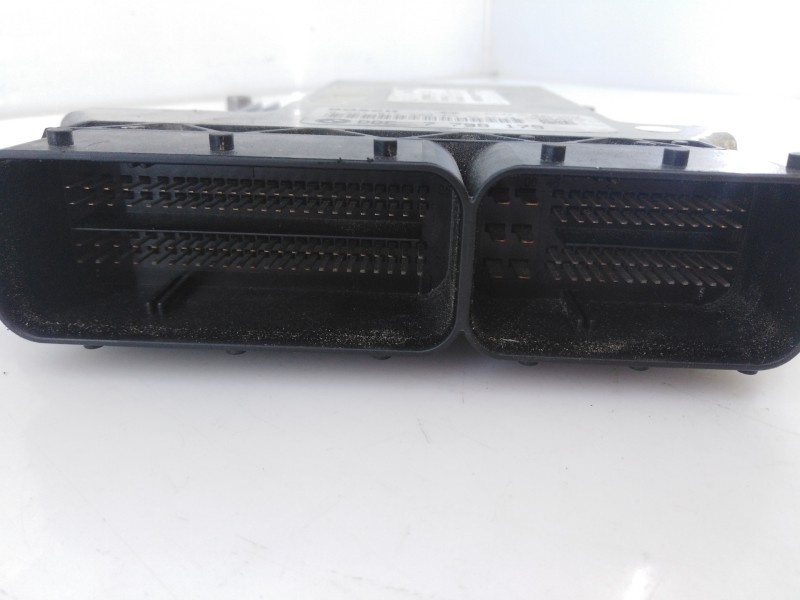 Recambio de centralita motor uce para bmw serie 1 berlina (e81/e87) 118d referencia OEM IAM 7798179  E3-B5-20-1