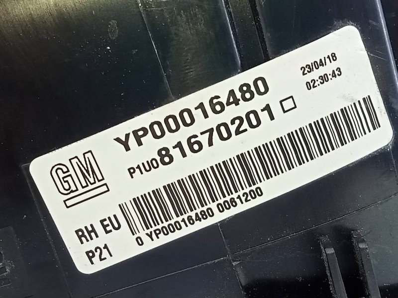 Recambio de piloto trasero derecho porton para opel grandland x selective referencia OEM IAM 81670201  E2-B6-64-1