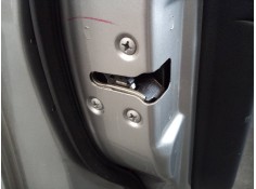 CERRADURA PUERTA DELANTERA IZQUIERDA 