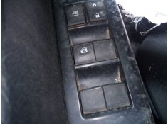 MANDO ELEVALUNAS DELANTERO IZQUIERDO 