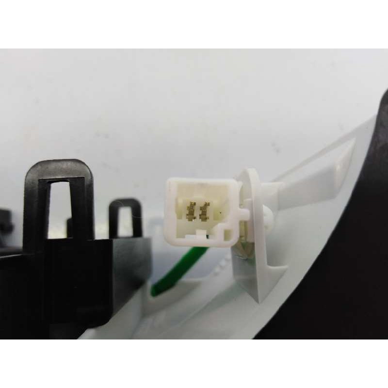 Recambio de palanca cambio para toyota yaris hsd active referencia OEM IAM TG23200B0300  E3-B2-4-2