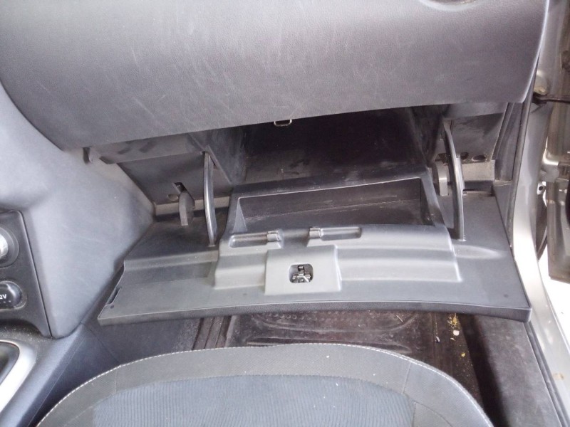 Recambio de guantera para nissan qashqai (j10) 360 referencia OEM IAM   