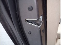 CERRADURA PUERTA TRASERA IZQUIERDA 