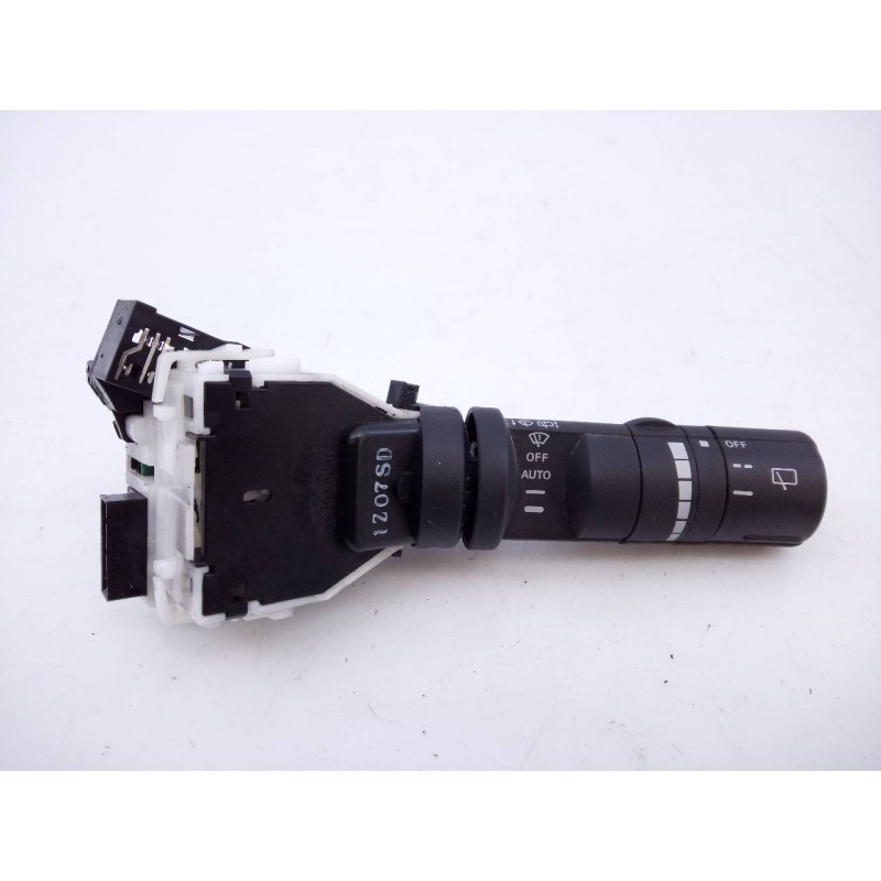 Recambio de mando limpia para nissan qashqai (j10) 360 referencia OEM IAM   E3-B4-32-1