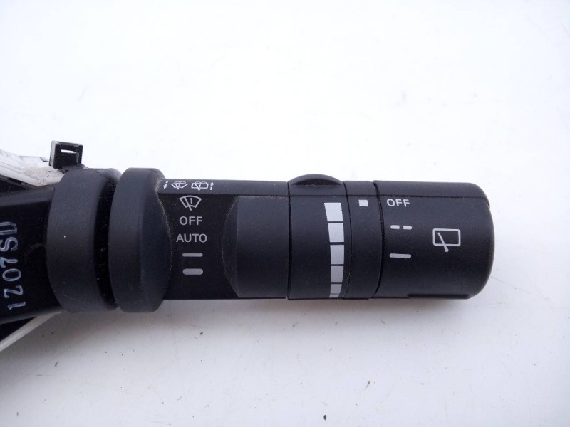 Recambio de mando limpia para nissan qashqai (j10) 360 referencia OEM IAM   E3-B4-32-1