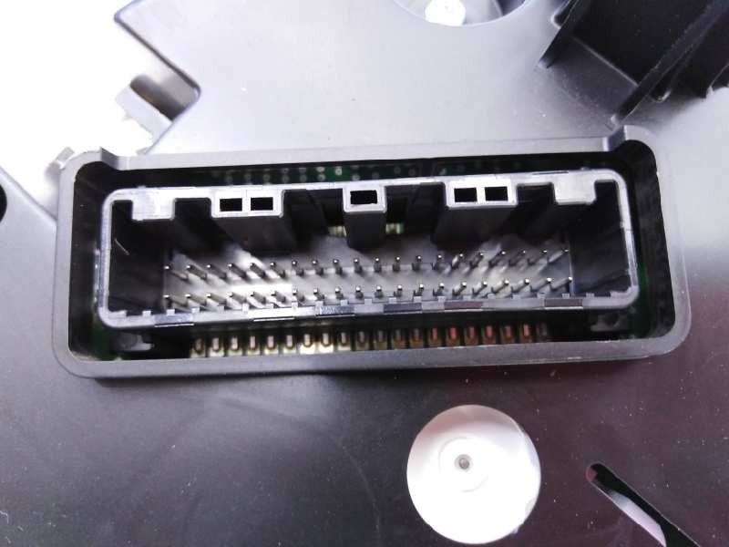 Recambio de cuadro instrumentos para kia cee´d drive referencia OEM IAM 94033A2040  E3-A3-34-4