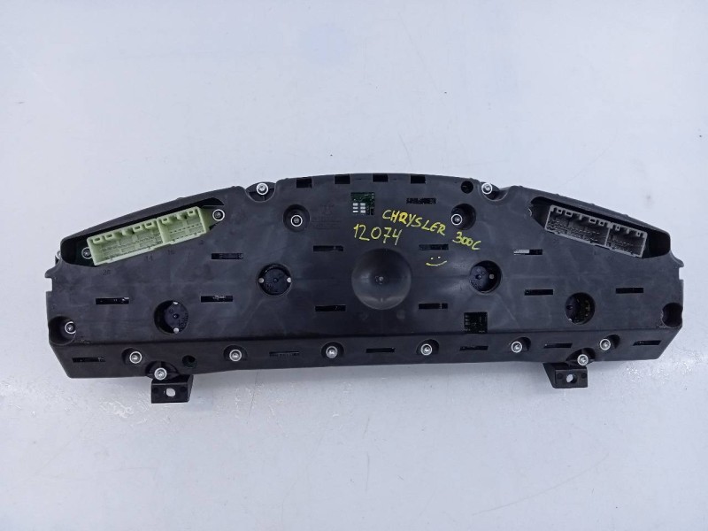 Recambio de cuadro instrumentos para chrysler 300 c touring 3.0 crd referencia OEM IAM P05172061AG A2C53253568 E3-B6-34-1