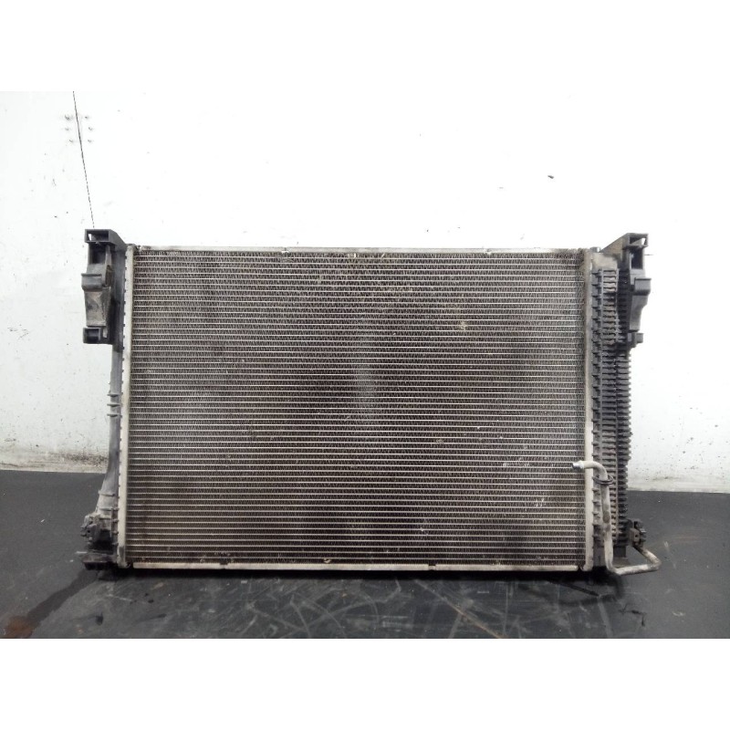 Recambio de radiador agua para mercedes-benz clase c (w204) familiar 320 t cdi (204.222) referencia OEM IAM 9917779B0 RA1522 P2-