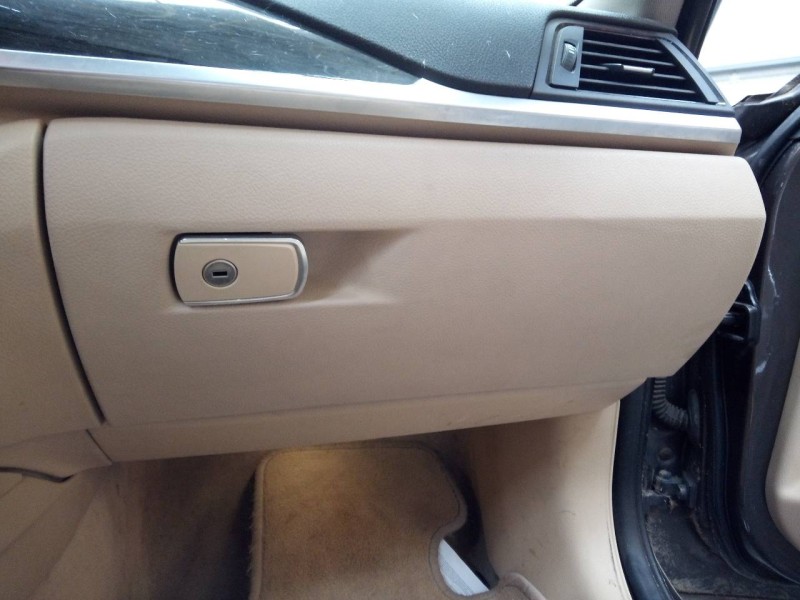 Recambio de guantera para bmw serie 3 lim. (f30) 320d xdrive referencia OEM IAM   