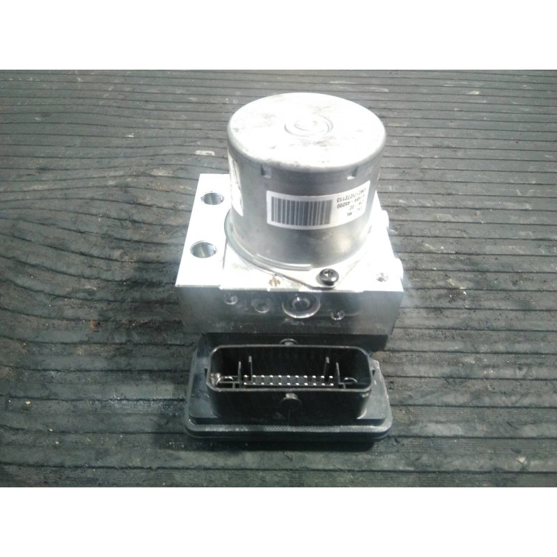 Recambio de abs para kia cee´d drive referencia OEM IAM 6158945200 A258930800 P3-A8-22-3