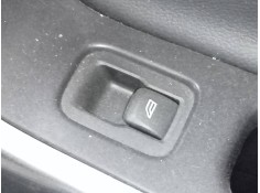 MANDO ELEVALUNAS TRASERO DERECHO 