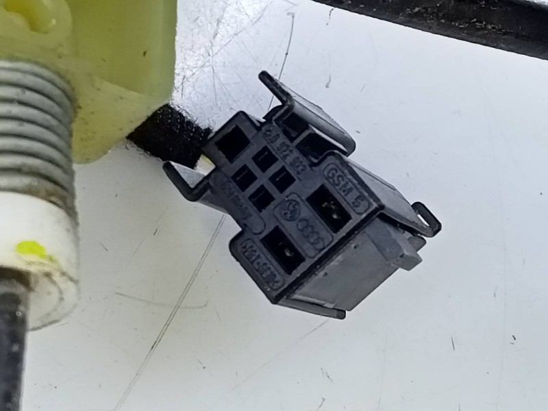 Recambio de elevalunas delantero izquierdo para audi a6 berlina (4f2) 2.0 tdi referencia OEM IAM 8K0959801A  E1-B6-56-1