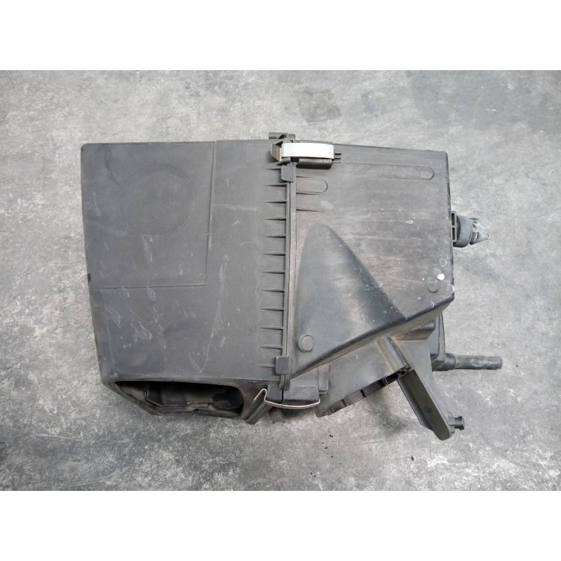 Recambio de filtro aire para audi a6 berlina (4f2) 2.0 tdi referencia OEM IAM   