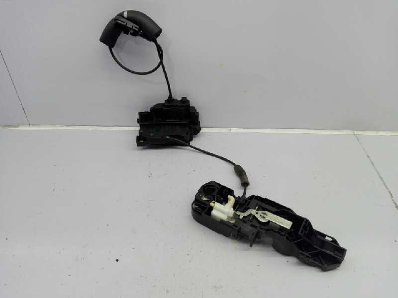 Recambio de cerradura puerta trasera izquierda para renault scenic iii grand dynamique referencia OEM IAM 806070032R  E1-A1-8-1