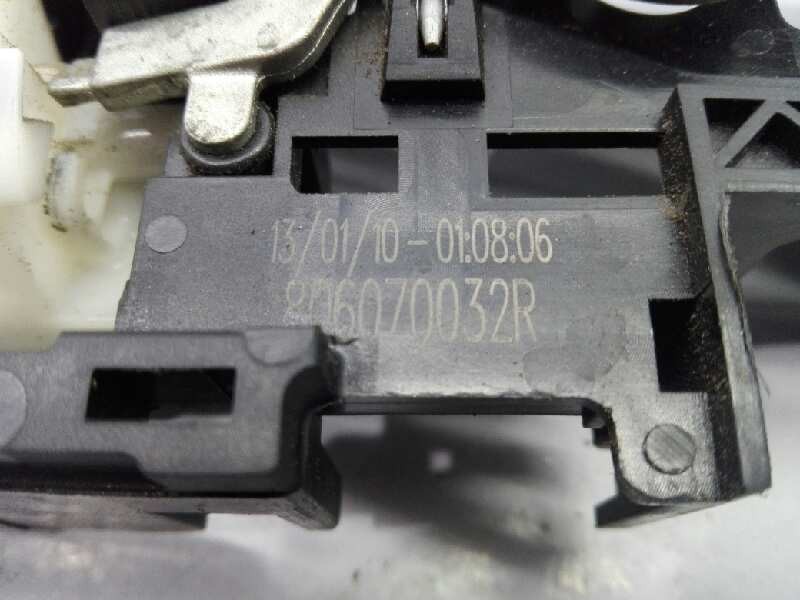 Recambio de cerradura puerta trasera izquierda para renault scenic iii grand dynamique referencia OEM IAM 806070032R  E1-A1-8-1