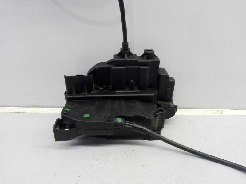 Recambio de cerradura puerta trasera izquierda para renault scenic iii grand dynamique referencia OEM IAM 806070032R  E1-A1-8-1