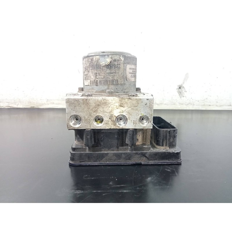 Recambio de abs para opel insignia berlina excellence referencia OEM IAM 23163767 8511207 P3-A8-29-2