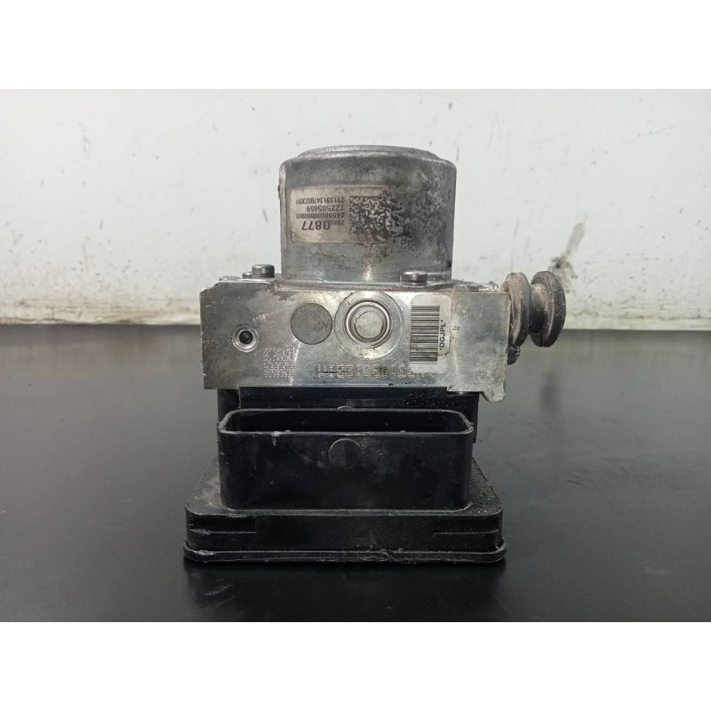 Recambio de abs para opel insignia berlina excellence referencia OEM IAM 23163767 8511207 P3-A8-29-2