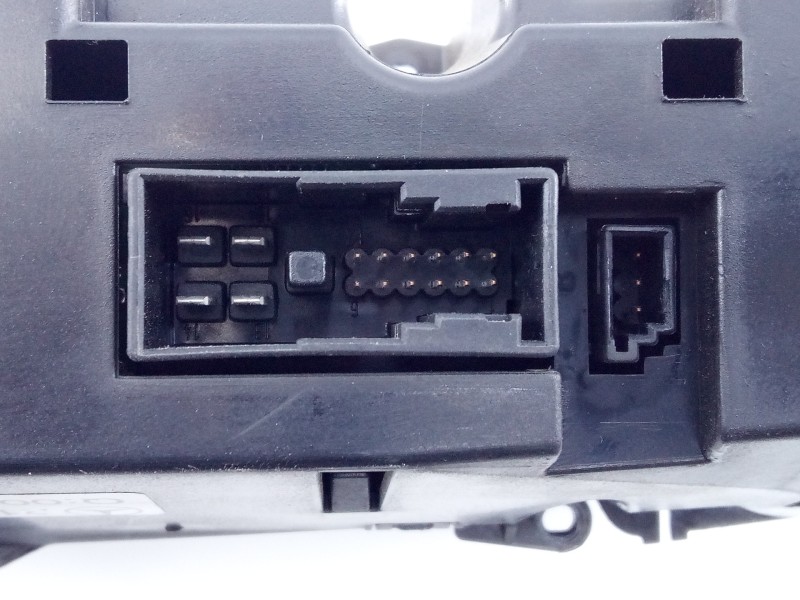 Recambio de mando climatizador para mercedes-benz clase e (w211) berlina e 270 cdi (211.016) referencia OEM IAM 2118300385  E3-A
