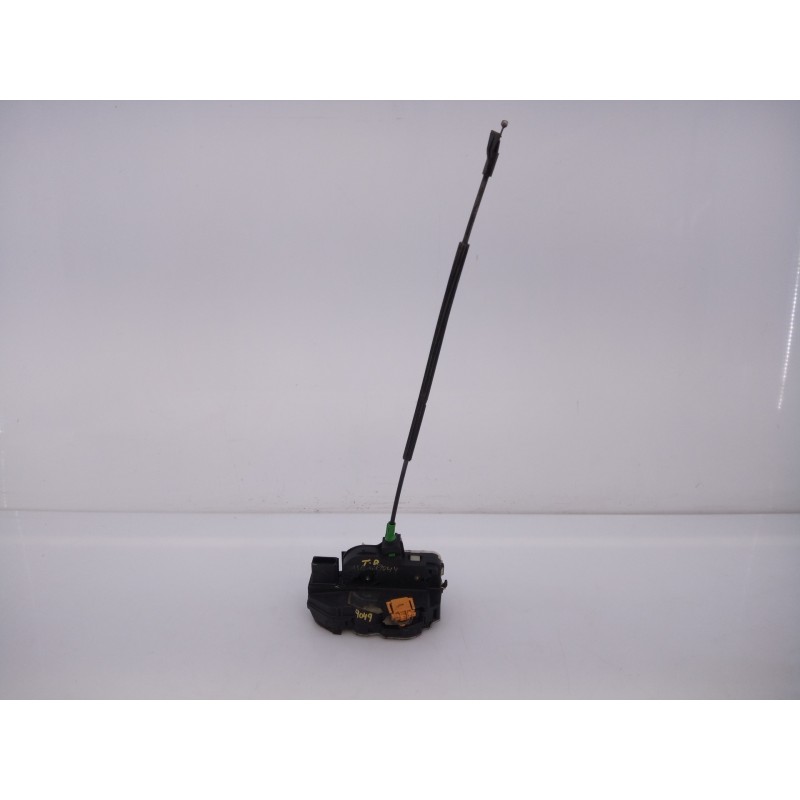 Recambio de cerradura puerta trasera derecha para opel insignia berlina excellence referencia OEM IAM   E2-B6-50-2