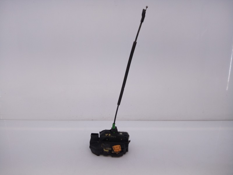 Recambio de cerradura puerta trasera derecha para opel insignia berlina excellence referencia OEM IAM   E2-B6-50-2