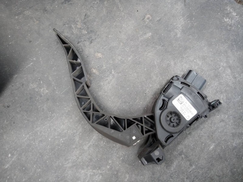 Recambio de pedal acelerador para audi a6 berlina (4f2) 2.0 tdi referencia OEM IAM 8K1723523 6PV00950501 