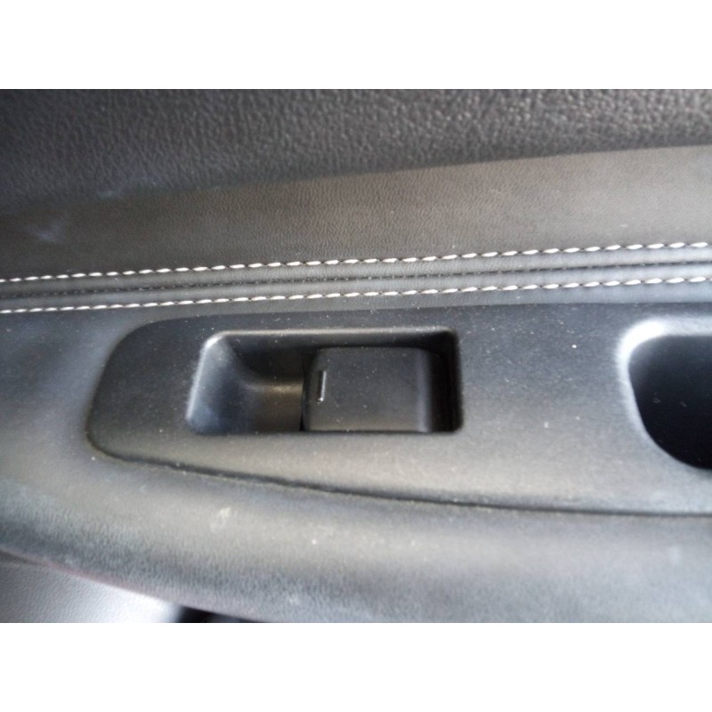 Recambio de mando elevalunas trasero derecho para nissan qashqai (j10) tekna premium referencia OEM IAM   