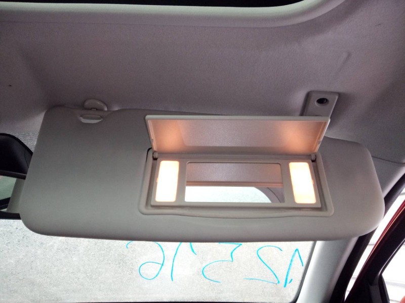 Recambio de parasol derecho para nissan qashqai (j10) tekna premium referencia OEM IAM   