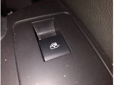 MANDO ELEVALUNAS DELANTERO DERECHO 