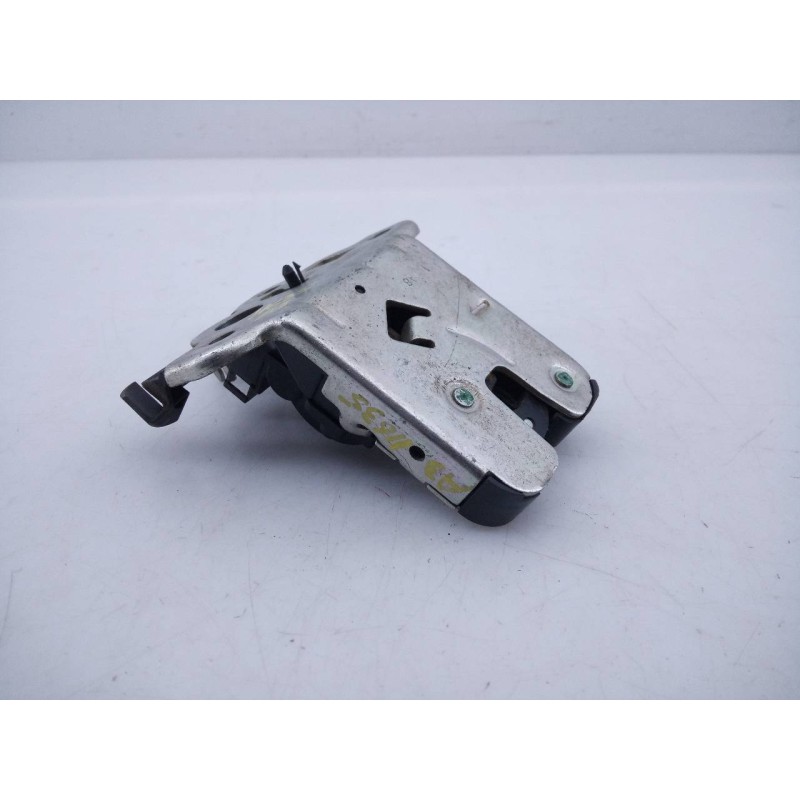 Recambio de cerradura maletero / porton para audi a3 sportback (8p) 2.0 tdi ambiente (dpf) referencia OEM IAM 8K9827505  E2-A1-4