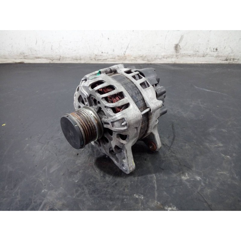 Recambio de alternador para renault clio iv dynamique referencia OEM IAM 231008918R  P3-B5-28-3