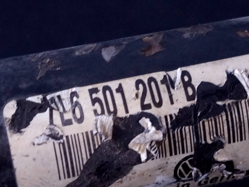 Recambio de transmision trasera derecha para volkswagen touareg (7l6) tdi r5 referencia OEM IAM 7L6501201B  P1-A6-27