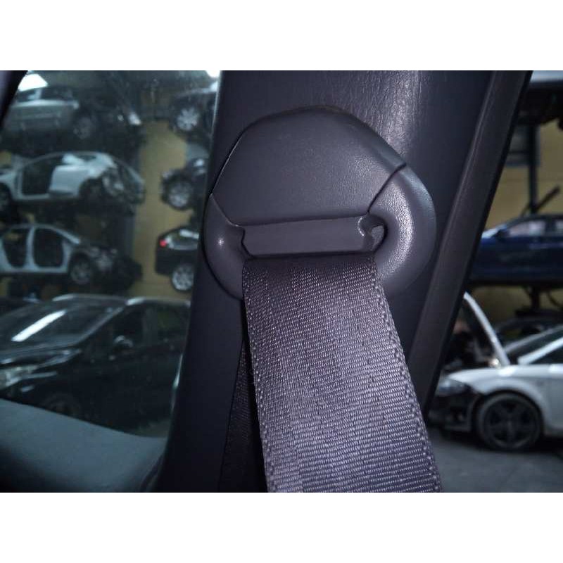 Recambio de cinturon seguridad trasero izquierdo para toyota rav 4 (a2) 2.0 d-4d executive 4x4 (2003) referencia OEM IAM   