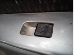 MANDO ELEVALUNAS TRASERO DERECHO 