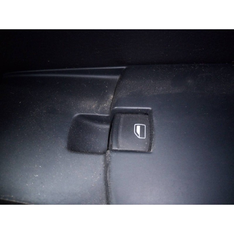 Recambio de mando elevalunas delantero derecho para audi a3 sportback (8p) 2.0 tdi ambiente (dpf) referencia OEM IAM   
