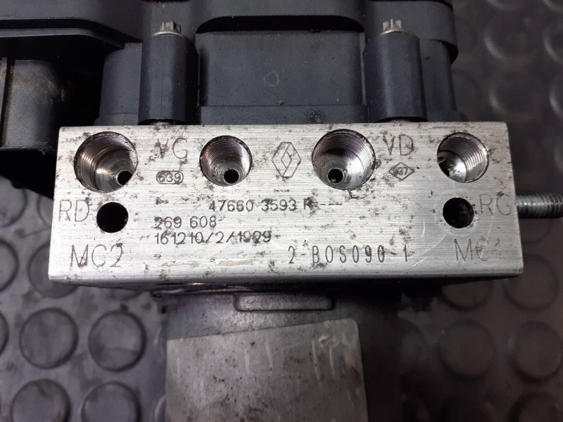 Recambio de abs para nissan nv400 pritsche l3h1 3,5t referencia OEM IAM 476603593  P3-A8-3-4