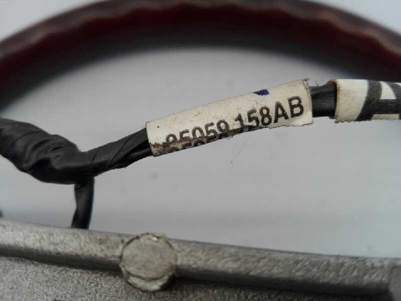 Recambio de volante para chrysler 300 c 3.0 crd executive referencia OEM IAM 95059158AB  E1-B5-7-1