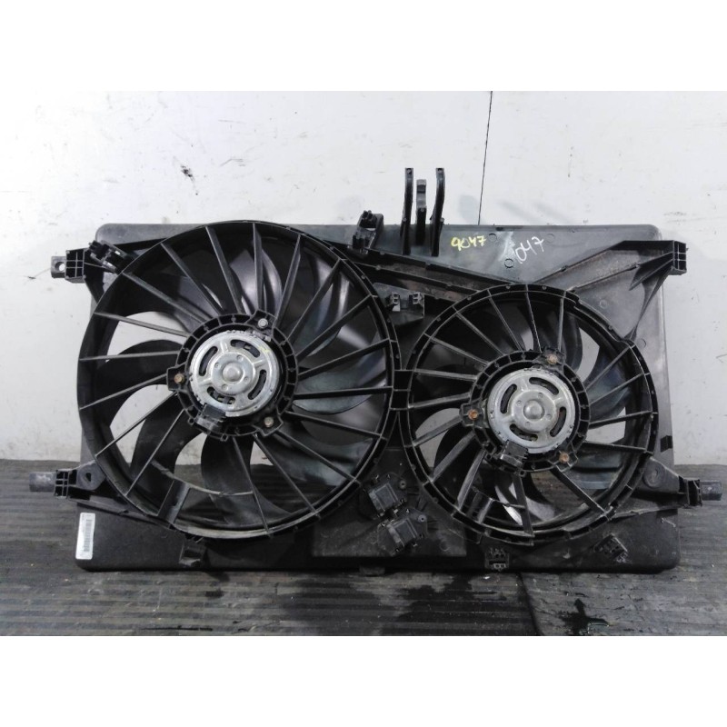 Recambio de electroventilador para nissan nv400 pritsche l3h1 3,5t referencia OEM IAM 8240590  P2-B7-12